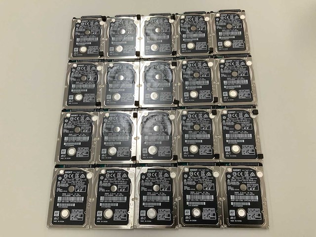 Hgst - 500gb 5400rpm sata hdd (20x) - afbeelding 1 van  1