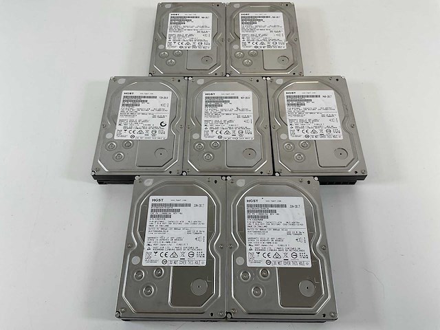 Hgst (118000194) 4 tb sas hdds (7x) - afbeelding 1 van  6