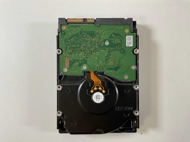 Hgst (118000194) 4 tb sas hdds (7x) - afbeelding 6 van  6