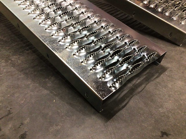 Hh - metalen oprijplank - oprijplaat (2x) - afbeelding 3 van  3