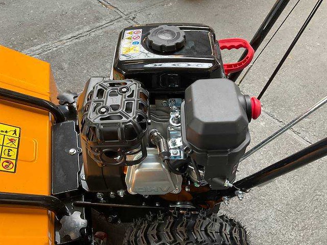 Hh - rolbezem - veegmachine / sneeuwschuiver - 2025 - afbeelding 2 van  10