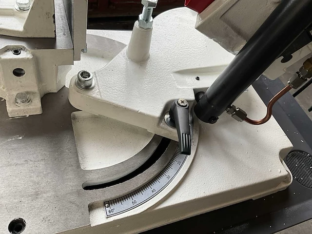Hh -g5013w - metalen horizontale bandzaagmachine - afbeelding 32 van  33