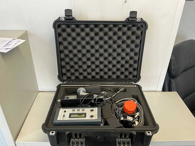 Hhb controls safety man delta t machine stop time meter - afbeelding 1 van  3