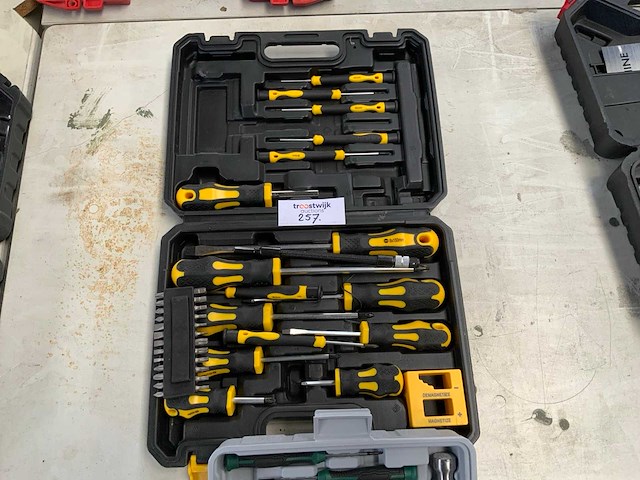 Hi- spec accu schroefmachine - afbeelding 3 van  3
