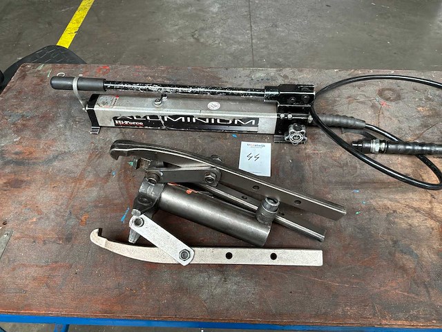 Hi-force hydraulische poelietrekker - afbeelding 3 van  5
