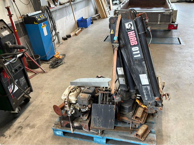 Hiab 001 laadkraan - afbeelding 13 van  13