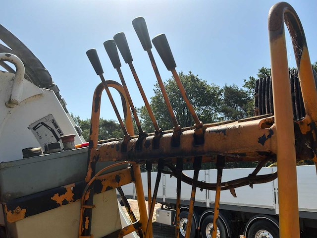 Hiab 130r f-1 oplegger kraan - afbeelding 7 van  11