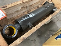 Hiab 1888056 cylinder - afbeelding 1 van  3