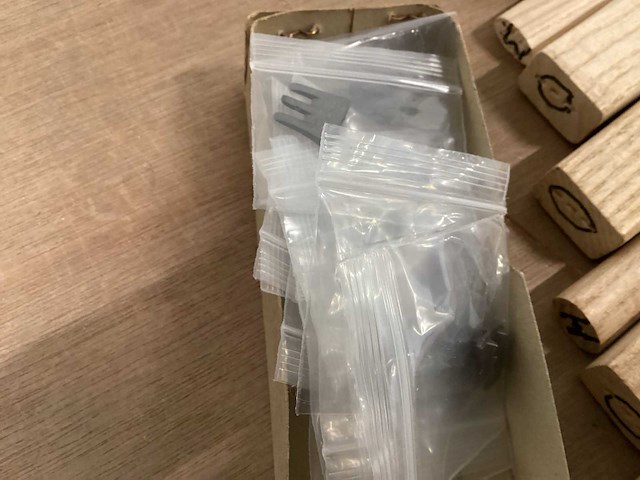 Hickory diverse hamerstelen met wig (17x) - afbeelding 5 van  5