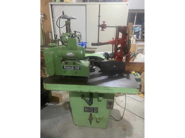 Hico - horizontale tafelfreesmachine inclusief aanvoerapparaat - afbeelding 1 van  4