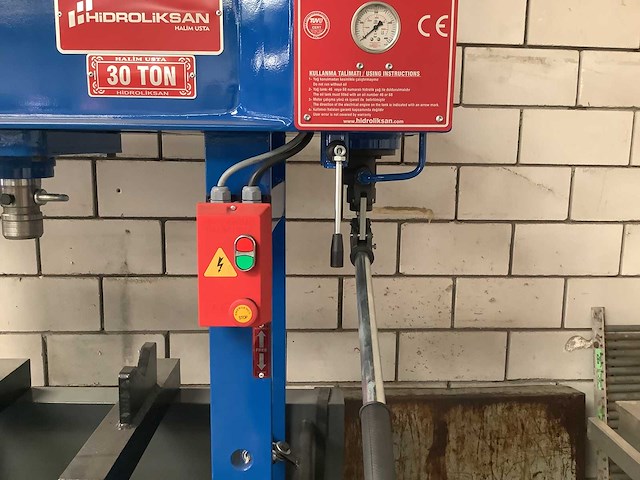 Hidroliksan - 2025 - hd 30 - garagepers - afbeelding 4 van  5