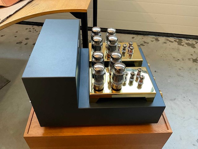 High end buizenversterker kanzy kaam-1000 verguld - afbeelding 4 van  10