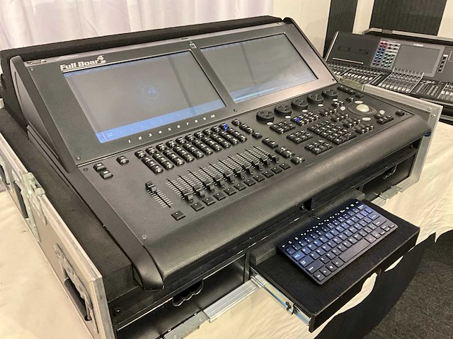 High end systems full boar 4 lichtmengtafel - afbeelding 4 van  8