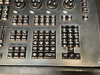 High end systems lichtconsole - afbeelding 3 van  19