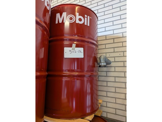 High performance hydraulische olie in vat, mobil, dte 25 ultra, 2025 - afbeelding 1 van  6