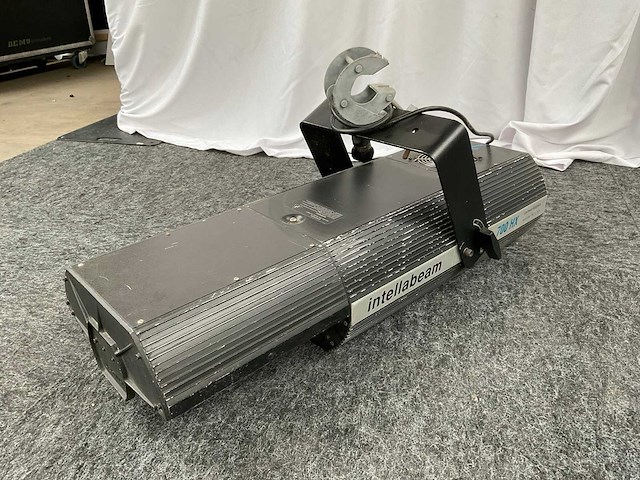 Highend intellabeam laser (5x) - afbeelding 1 van  8
