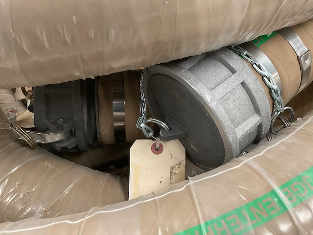 Highland enginering 4”x50 suction hose assembly (3x) - afbeelding 2 van  3
