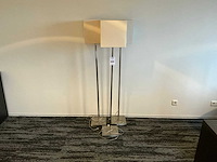 Highlight v4505.30 vloerlamp (3x) - afbeelding 1 van  5