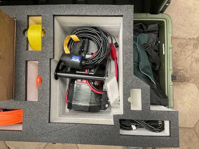 Hijs- en heftechniek onderdelen koffer - afbeelding 2 van  6