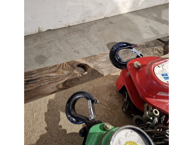 Hijs set bestaande uit handkettingtakel en rateltakel lewis l-cb-s10 en estil ett5 - afbeelding 7 van  9