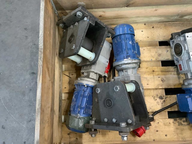 Hijsbandmotor (4x) - afbeelding 2 van  3