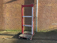 Hijsbok 120x100x265cm v.v. heftrucksledes en hijsogen (5x) - afbeelding 1 van  4