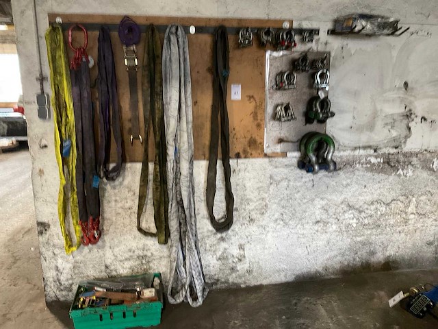 Hijsmiddelen - afbeelding 1 van  17