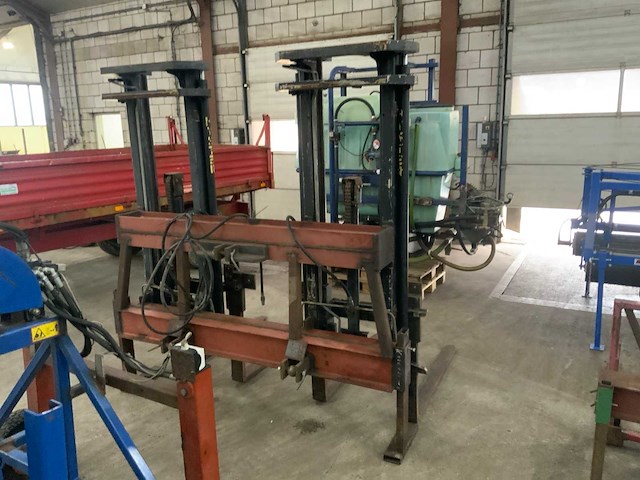 Hijster hydraulische dubbele hefmast - afbeelding 2 van  3