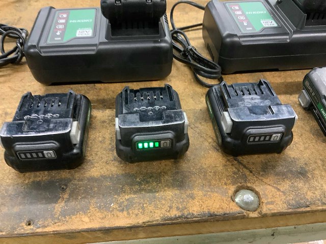 Hikoki bsl 1225m accu's en laders - afbeelding 7 van  7