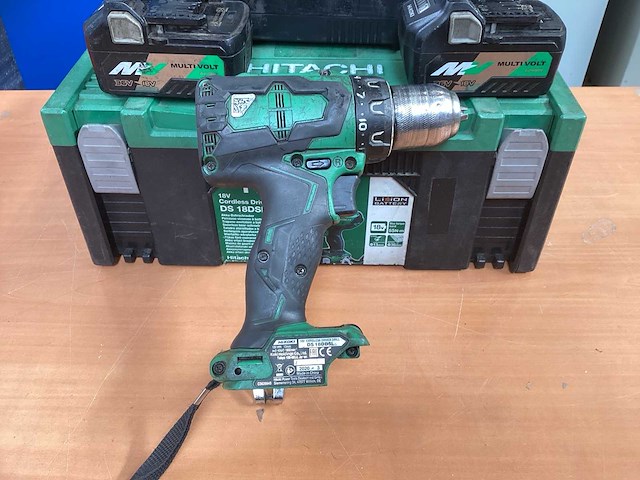 Hikoki ds 18dsl boor- schroefmachine incl. 2x bsl 36a18 accu’s + uc18ysl3 + koffer - afbeelding 5 van  10