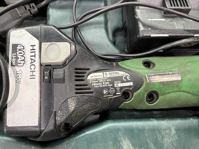 Hikoki haakse slijpmachine met slijpschijven - afbeelding 5 van  7