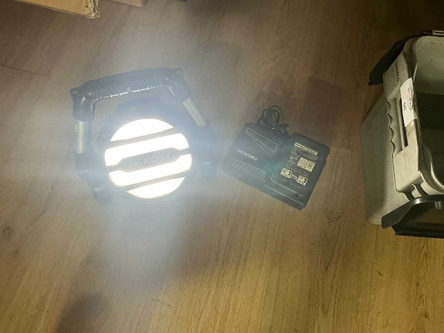 Hikoki ub18dgl accu lamp - afbeelding 2 van  5