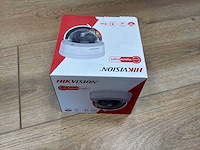 Hikvision beveiligingscamera (19x) - afbeelding 1 van  4