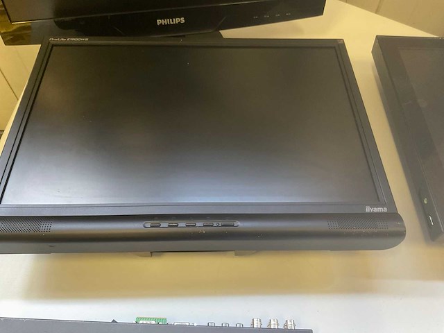 Hikvision ds-7204hvi-st 403332934 beveiligings video recorder - afbeelding 3 van  14