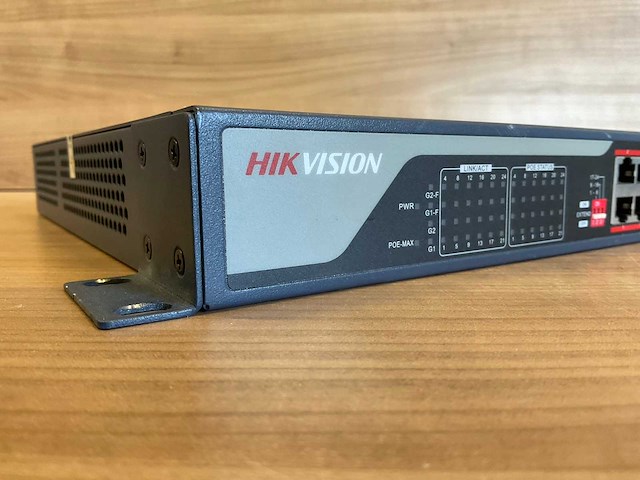 Hikvision poe switch - afbeelding 2 van  4