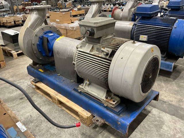 Hilge maxa 200-400 c centrifugaalpomp - afbeelding 5 van  11