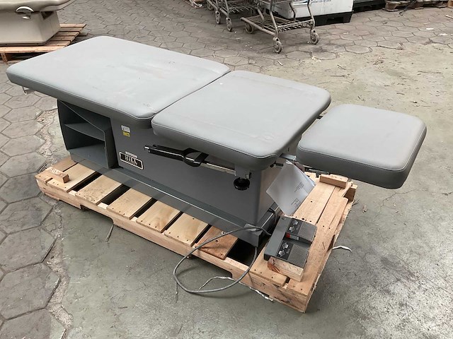 Hill adjustable behandeltafel - afbeelding 2 van  7