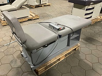 Hill adjustable examination table - afbeelding 1 van  8