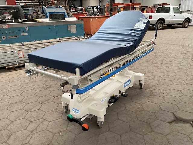 Hill-rom p8000 ziekenhuisbed - afbeelding 6 van  8