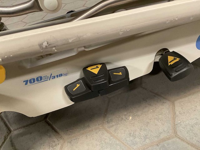 Hill-rom transtar ziekenhuisbed - afbeelding 7 van  7