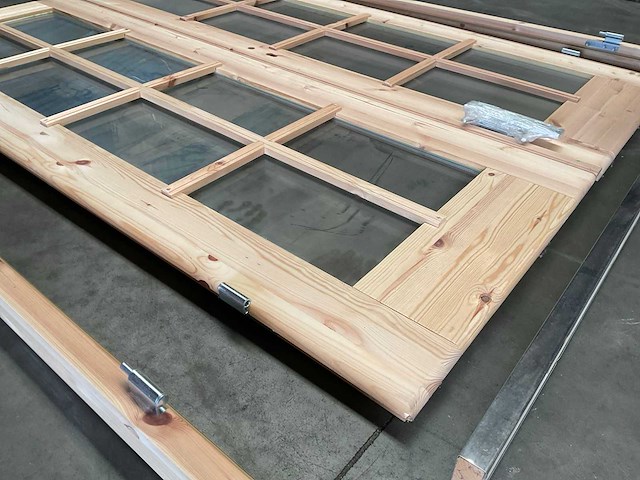 Hillhout deur in kozijn beglaasd - 186x140 cm - afbeelding 2 van  8