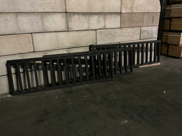 Hillhout geïmpregneerd hekwerk 223x73 cm zwart (3x) - afbeelding 1 van  9