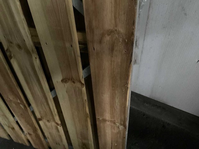 Hillhout tuinpoort metalen frame houten tuinomheining - afbeelding 2 van  5