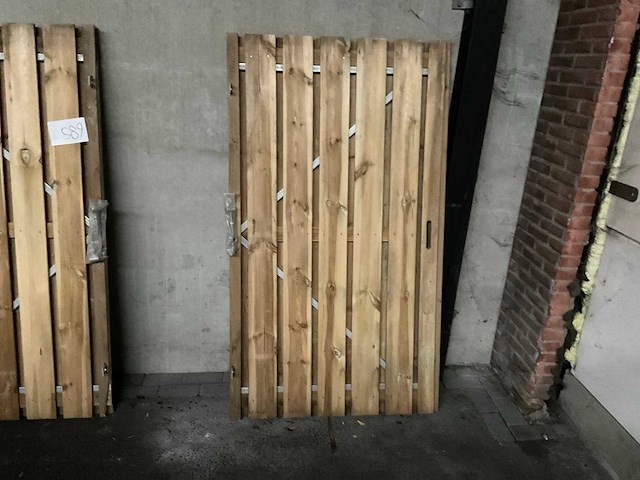 Hillhout tuinpoort metalen frame houten tuinomheining - afbeelding 4 van  5