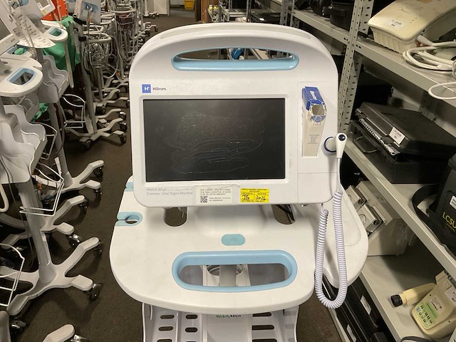 Hillrom vital signs 6000 series patiëntmonitor - afbeelding 4 van  4