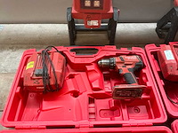 Hilti accu gereedschapset b.u.: haakse slijper, boormachine en bouwlamp in koffer - afbeelding 2 van  2