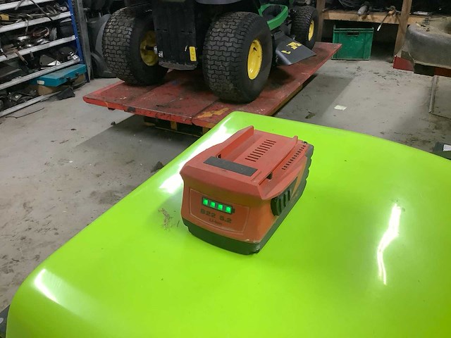 Hilti accu's - afbeelding 2 van  3