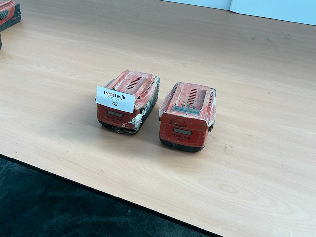 Hilti b22 52 amp accu (2x) - afbeelding 1 van  1