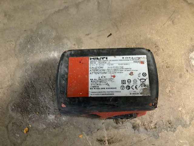 Hilti b22 accu's en laders - afbeelding 2 van  2