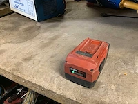 Hilti b22 accu's en laders - afbeelding 1 van  2